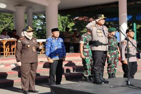 KAPOLRES LEBAK PIMPIN APEL GELAR P