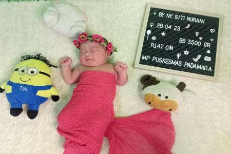 FOTO SELFI BEBY DAN PELAYANAN PUSK