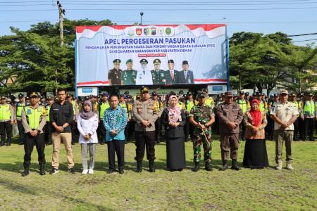 POLRES DEMAK AMANKAN PEMUNGUTAN SU