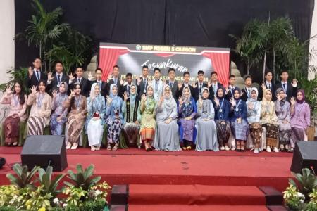 HADIRKAN RATUSAN ORANG TUA MURID, 