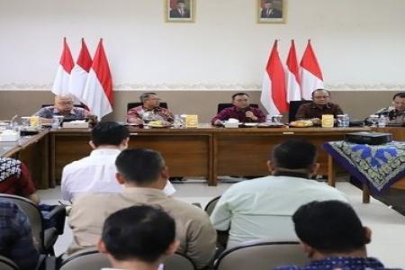 MONITORING EVALUASI LAYANAN PERTAN