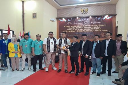 Usai Daftar ke KPU Pasangan Fahmi Dima