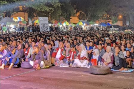 NOBAR BARENG FAHMI  DIMAS DI GOR G