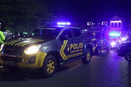 T N I POLRI DAN SATPOL P P LAKUKAN