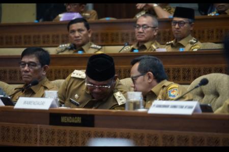 Bahas Pilkada Serentak Pj Gubernur Ace