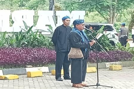 Edi Nurhedi Camat Maja Pimpin Upacara 