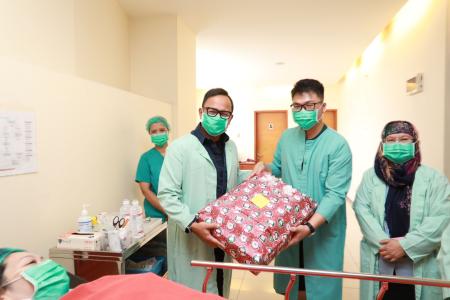 KADO NATAL ISTIMEWA: WAMENDAGRI BI
