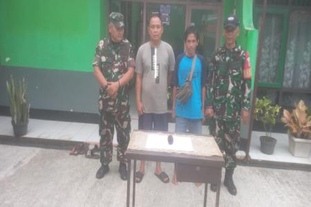 WARGA MREBET SERAHKAN GRANAT NANAS