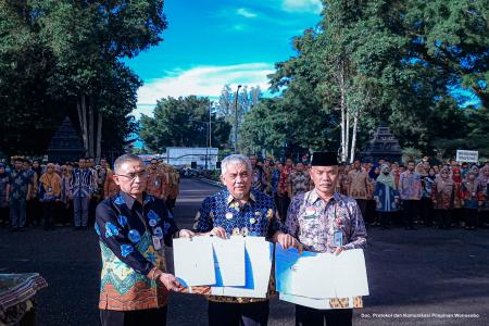 PEMKAB WONOSOBO HADIRKAN KEMUDAHAN