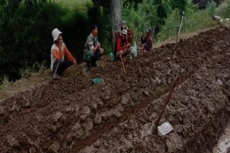 TURUN KE SAWAH, BABINSA KORAMIL 18