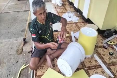 Pelda Sudirman Ubah Limbah Jadi Barang
