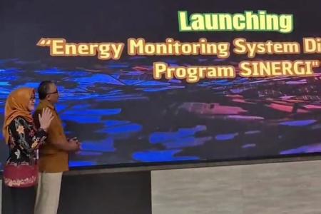 PELAYANAN PRIMA DENGAN 