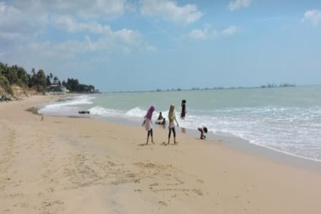 PENGEMBANGAN KAMPUNG NELAYAN MERAH