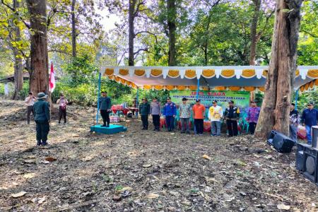 PETUGAS BERIKAN TIPS MENGHADAPI KE