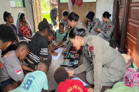 Polri Tanamkan Semangat Belajar kepada