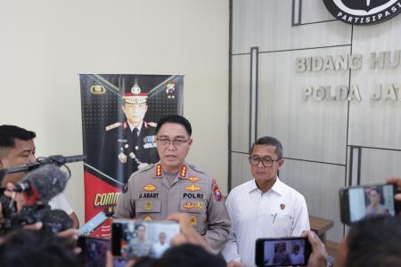 POLDA JATIM AMANKAN TERSANGKA MF A