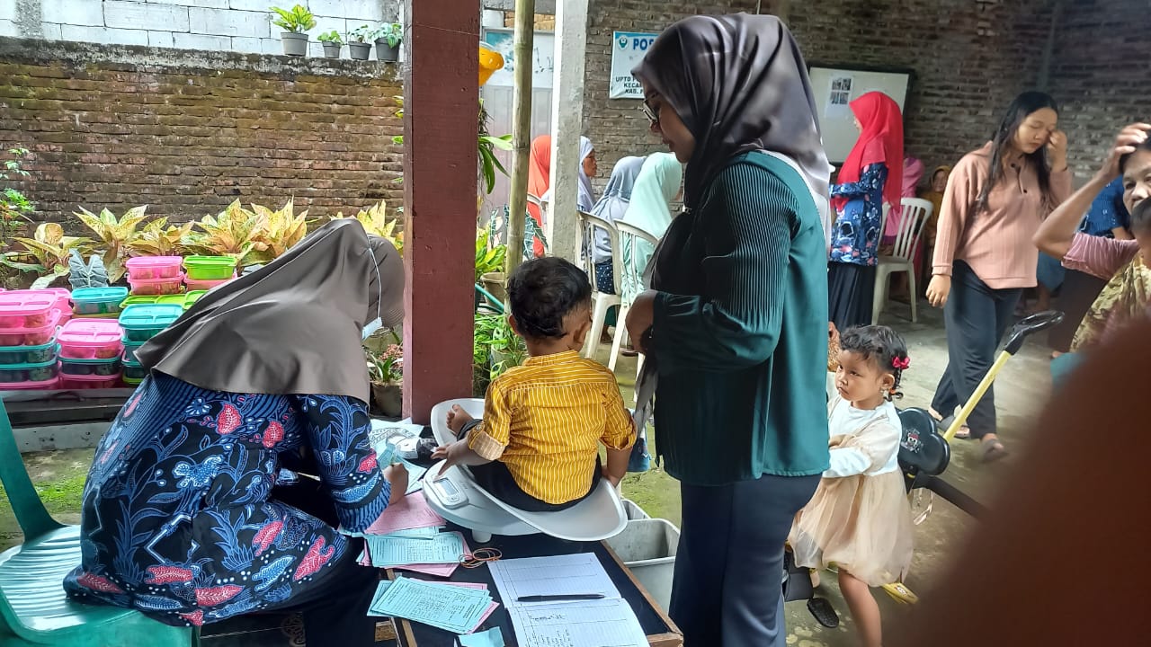 Karangnangka Aktifkan Posyandu Rutin: Bukti Nyata Komitmen Kesehatan Ibu dan Anak